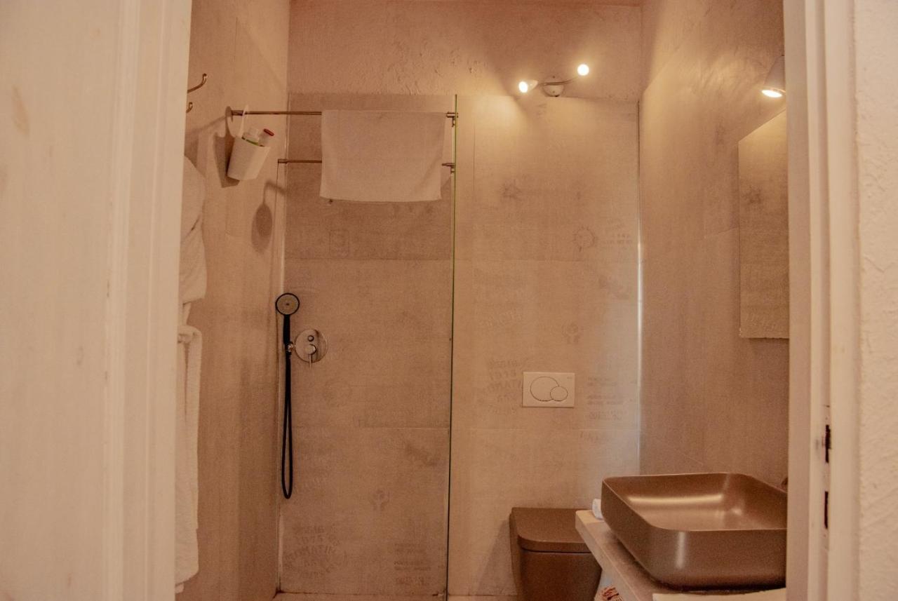 サンピエリ Poggio Bellavista Bed & Breakfast エクステリア 写真