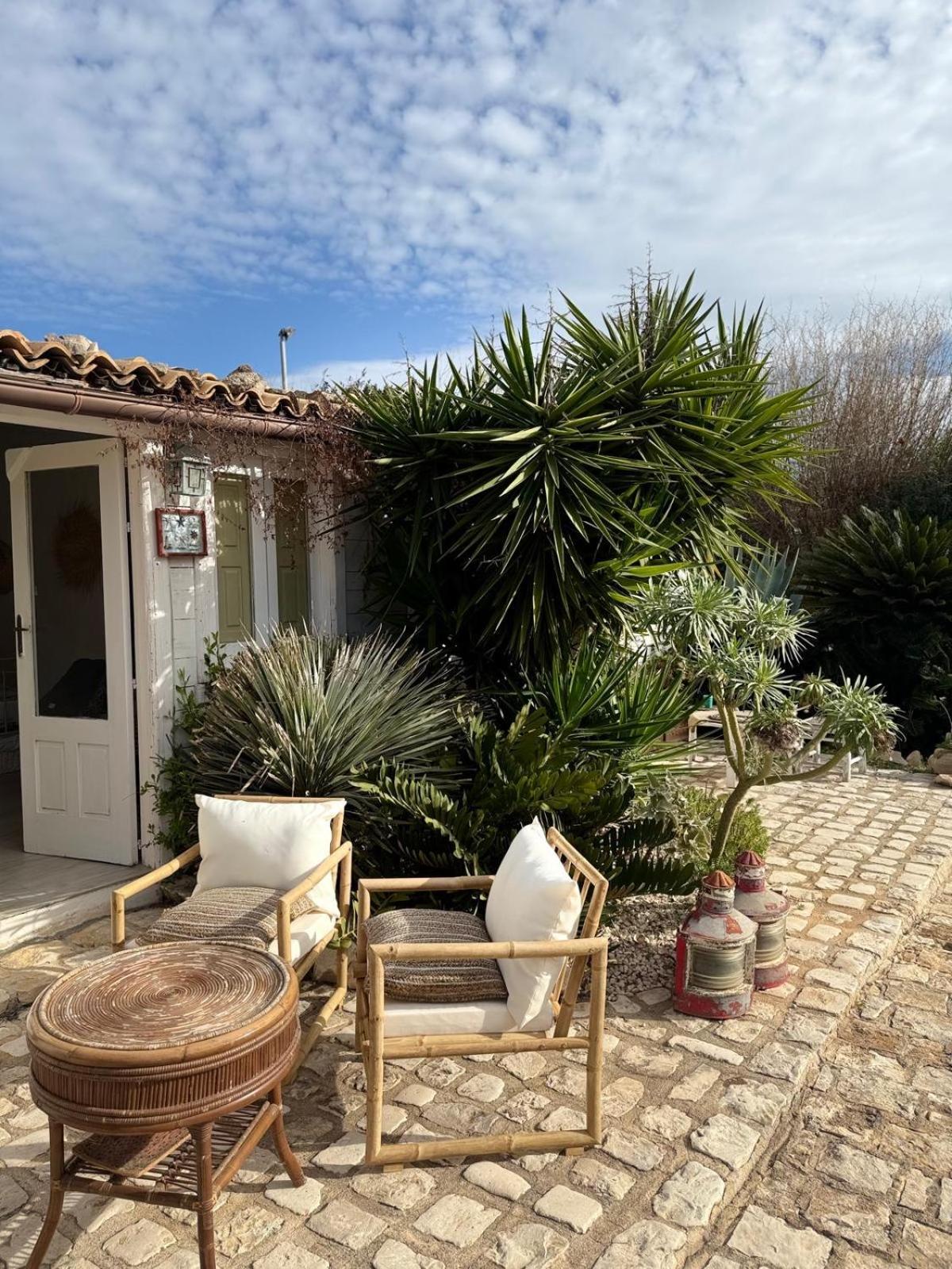サンピエリ Poggio Bellavista Bed & Breakfast エクステリア 写真